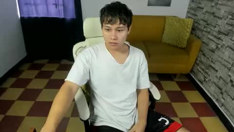 can pasion  Esteban online show from 10/05/25, 12:03