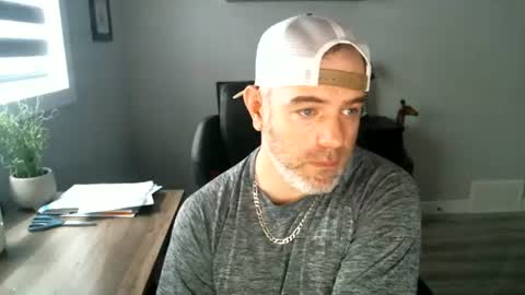 CanadianBacon6969 online show from 06/19/26, 05:06