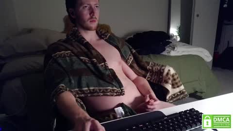 Snapshot of canadianstud18 chatting on 01/04/25, 07:24 Devon online show from 01/04/25, 07:24