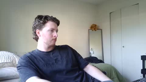 Snapshot of canadianstud18 chatting on 01/28/25, 08:47 Devon online show from 01/28/25, 08:47