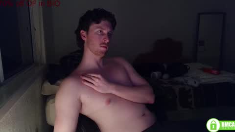Snapshot of canadianstud18 chatting on 02/18/25, 05:09 Devon online show from 02/18/25, 05:09