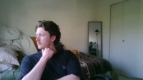 Snapshot of canadianstud18 chatting on 03/01/25, 12:07 Devon online show from 03/01/25, 12:07