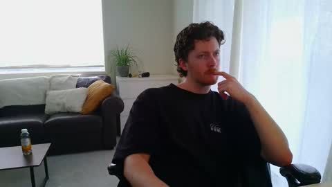 Snapshot of canadianstud18 chatting on 03/05/25, 05:50 Devon online show from 03/05/25, 05:50