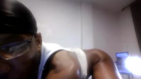 Snapshot of canaeck1010 chatting on 05/10/26, 03:01 CboiiPssy10 online show from 05/10/26, 03:01