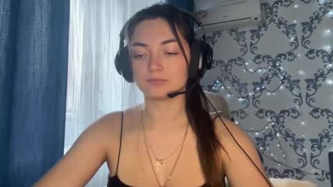 Snapshot of cancychill chatting on 12/02/25, 08:08 Kate online show from 12/02/25, 08:08