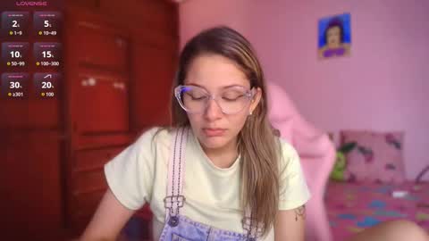 Candase online show from 11/14/25, 01:37