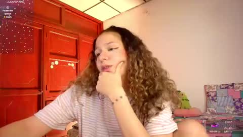 Snapshot of candase_ chatting on 06/20/26, 03:09 Candase online show from 06/20/26, 03:09