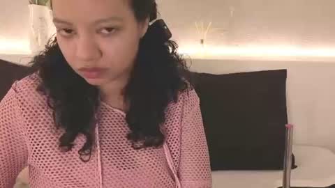 Snapshot of candela_cool chatting on 07/12/26, 12:18 Candela online show from 07/12/26, 12:18