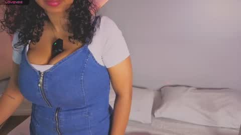Snapshot of candela_cool chatting on 07/22/26, 12:08 Candela online show from 07/22/26, 12:08