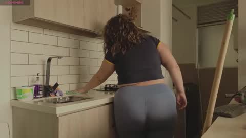 candelariia_ online show from 03/12/26, 05:08