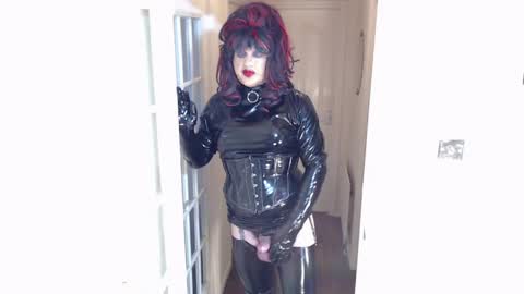 candi smokes online show from 04/09/26, 01:05