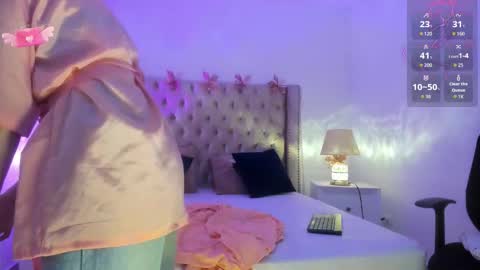 Candie  online show from 03/25/26, 11:27