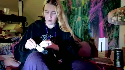 Candi online show from 03/24/26, 03:22