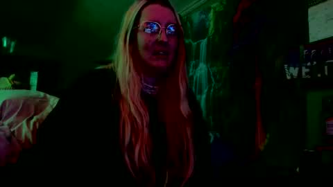 Candi online show from 03/25/26, 01:39