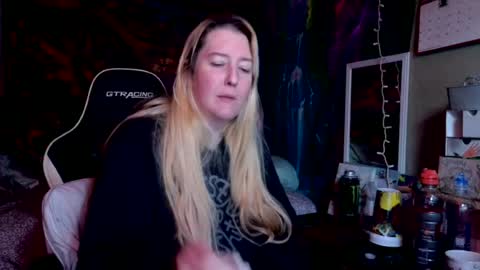 Snapshot of candismiths chatting on 07/28/26, 02:13 Candi online show from 07/28/26, 02:13