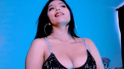 candy  online show from 05/08/26, 11:48