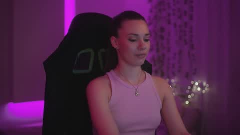 Candy Storm online show from 03/25/26, 09:43