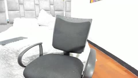 Candy  And Andy  online show from 10/26/25, 02:12