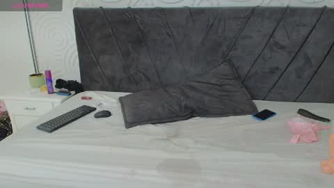 candy_bony online show from 02/13/25, 01:19