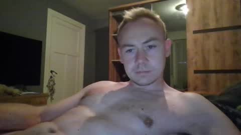 Snapshot of candy_boy_xoxo chatting on 05/09/26, 04:45 candy_boy_xoxo online show from 05/09/26, 04:45
