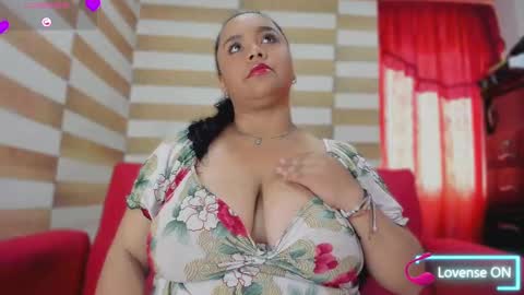 Candy  Brown online show from 10/30/25, 01:23