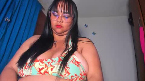 Snapshot of candy_browm1 chatting on 05/26/26, 01:45 Candy Brown online show from 05/26/26, 01:45