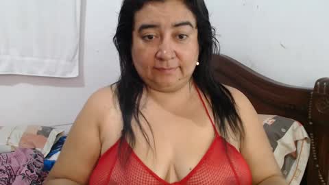 Snapshot of candy_candi chatting on 12/23/24, 05:17 lucy online show from 12/23/24, 05:17