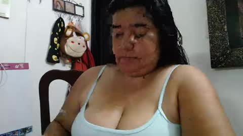 Snapshot of candy_candi chatting on 02/02/25, 02:17 lucy online show from 02/02/25, 02:17