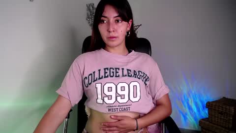 Snapshot of candy_canee chatting on 01/17/25, 05:51   online show from 01/17/25, 05:51