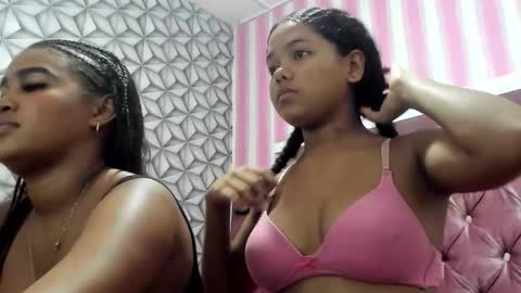 Snapshot of candy_ebony18_ chatting on 11/01/25, 04:53 candy_ebony18_ online show from 11/01/25, 04:53