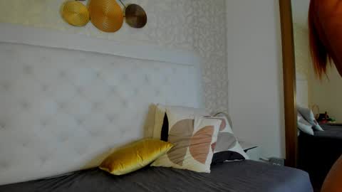 Snapshot of candy_eyes_ chatting on 05/15/26, 03:24 candy eyes online show from 05/15/26, 03:24