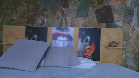 Jolie online show from 09/25/25, 09:07