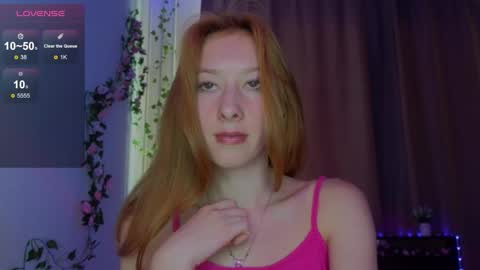 candy_flosse online show from 09/09/25, 08:36