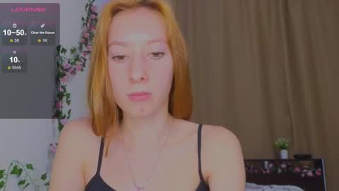 candy_flosse online show from 09/21/25, 09:22
