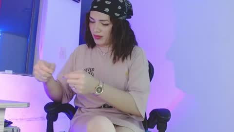 candy_giuliana21 online show from 06/11/26, 02:53