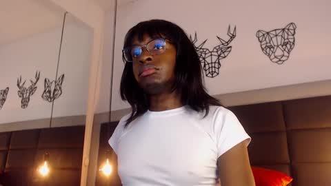 Snapshot of candy_lovee6 chatting on 02/23/25, 01:13 CANDY LOVE DANNA online show from 02/23/25, 01:13