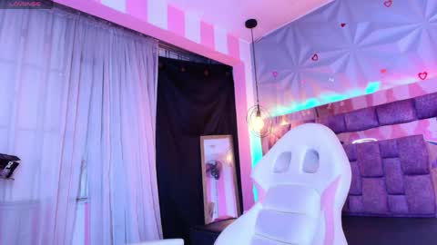 Snapshot of candy_morgan412 chatting on 04/23/26, 11:09 Ania online show from 04/23/26, 11:09