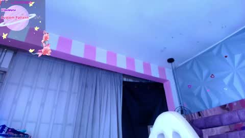 Snapshot of candy_morgan412 chatting on 04/25/26, 11:13 Ania online show from 04/25/26, 11:13