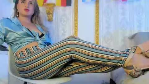 Candy plus online show from 06/22/26, 07:00