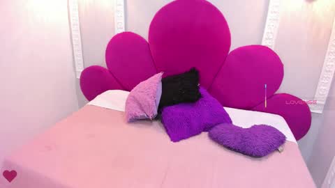 Candy  online show from 02/22/25, 01:24