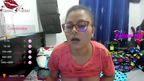 candy_val online show from 02/04/25, 06:57