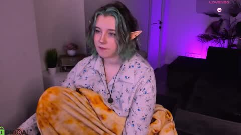 Mary online show from 03/02/26, 01:08