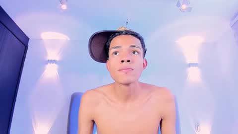  and MarilynHot online show from 10/07/25, 08:39