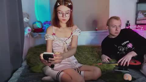 candybeee online show from 11/30/25, 04:22