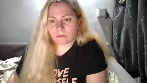 Laura online show from 01/20/25, 07:04