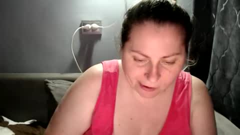 Laura online show from 10/03/25, 07:22
