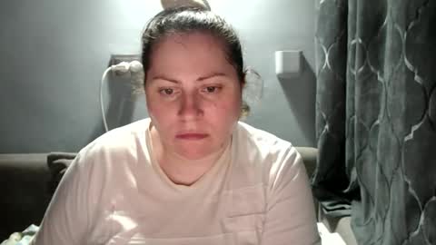 Laura online show from 12/03/25, 07:01