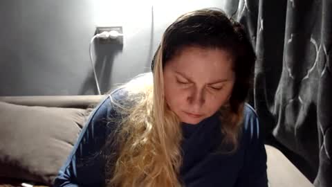 Laura online show from 02/28/26, 10:22