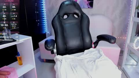 Snapshot of candycuckol chatting on 12/02/24, 03:26 Candy online show from 12/02/24, 03:26