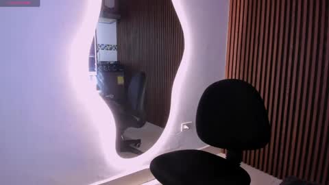 candyglow_ online show from 05/27/26, 05:54
